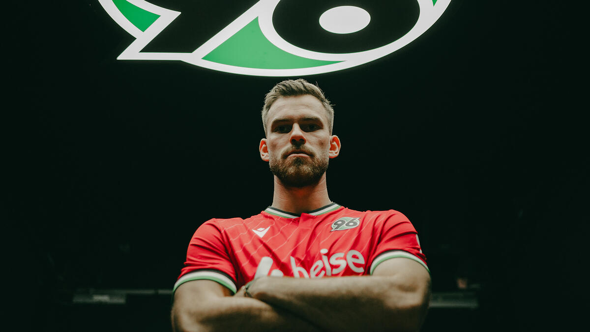 Hannover 96: Begleitet von 96TV: Der erste Tag von Boris Tomiak bei ...