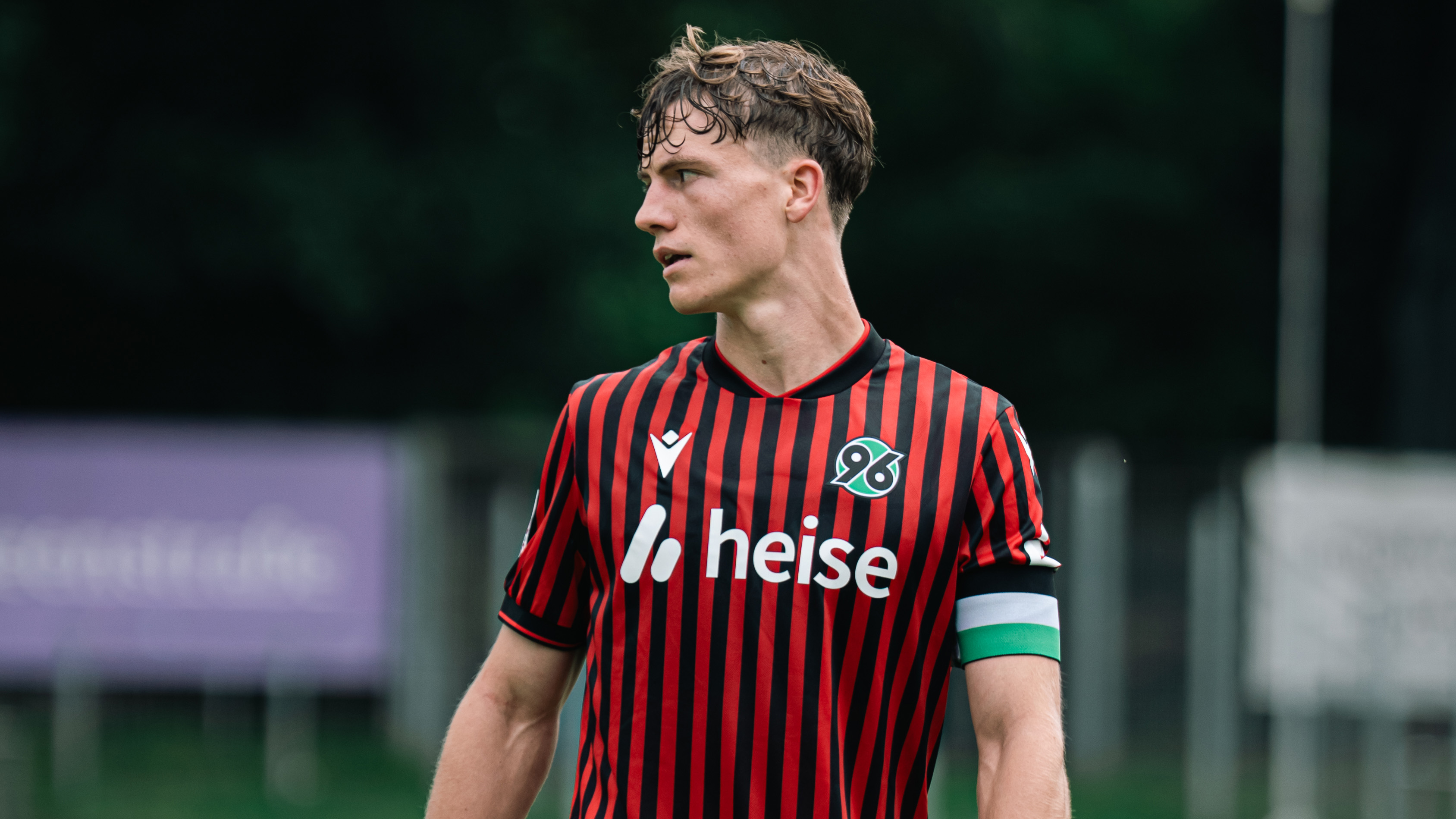 Noah Engelbreth im Trikot der U23 von Hannover 96.