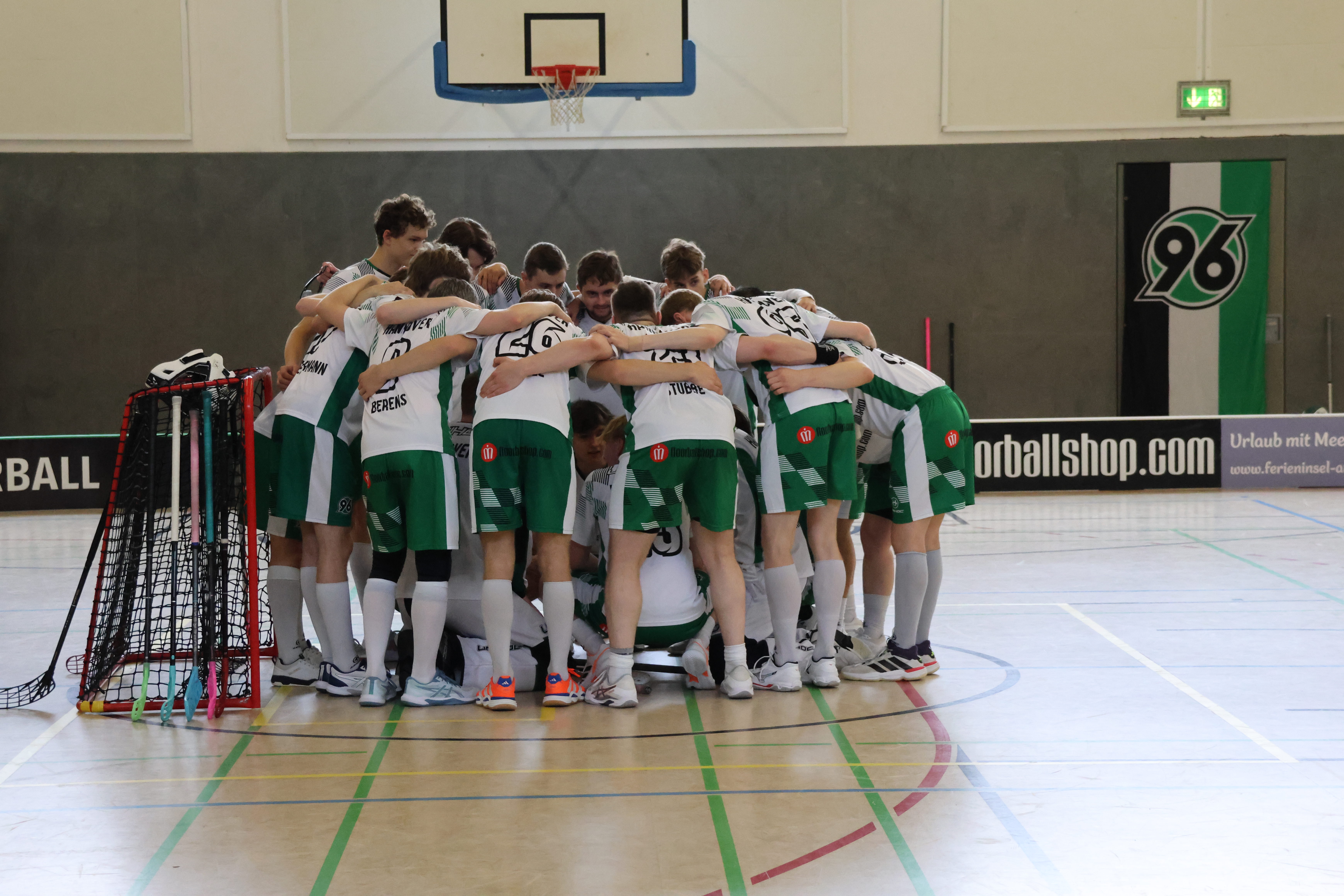 Die Mannschaft im Mannschaftskreis.