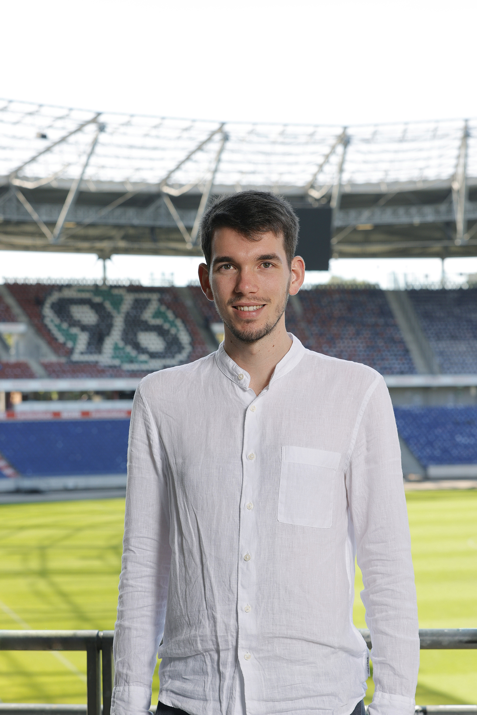 Lars Schwarz in der Heinz von Heiden Arena.
