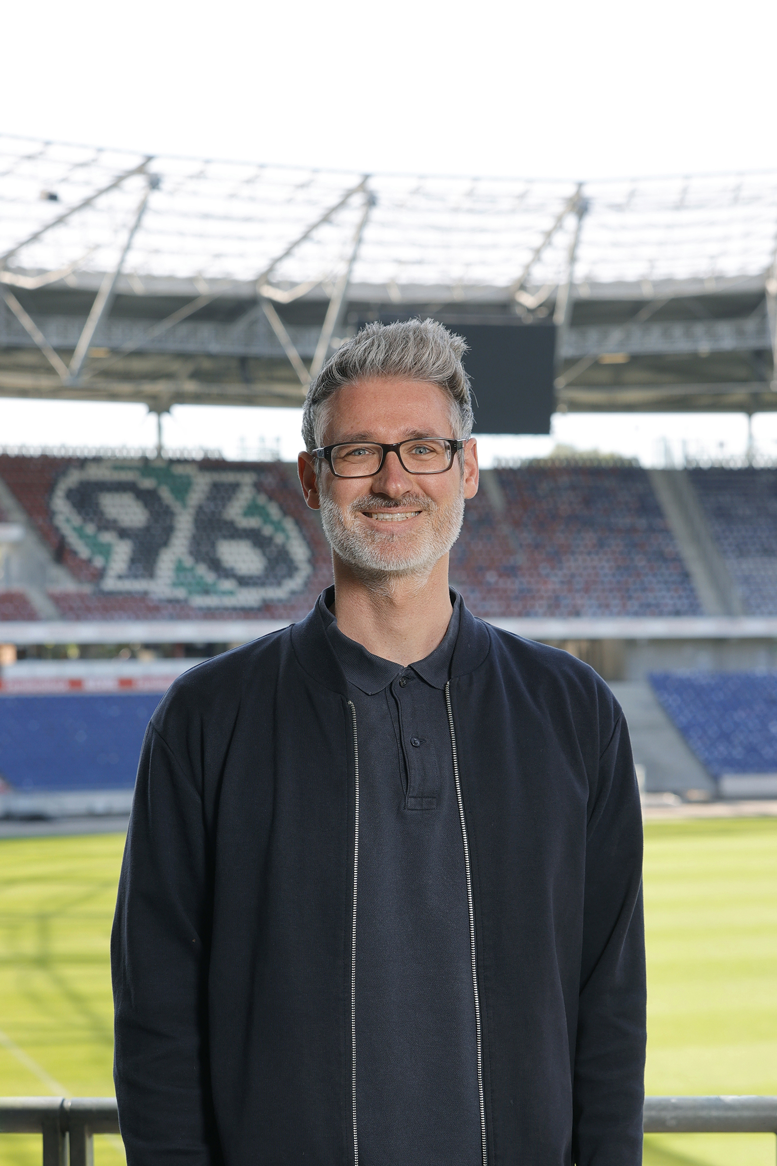 Tilman Dulisch in der Heinz von Heiden Arena.