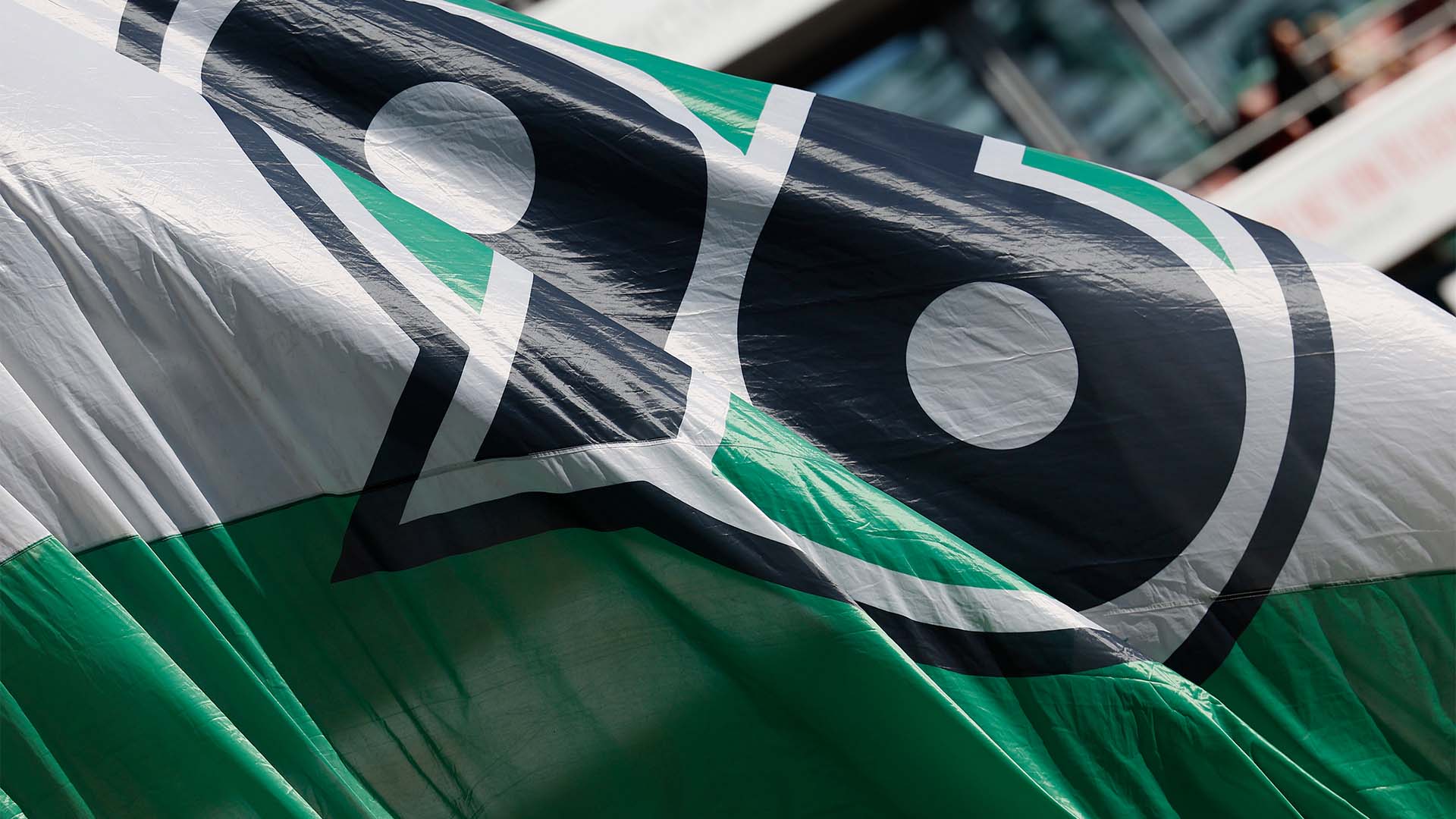 Hannover 96 Seidenschal - 'Alte Liebe Hannover' Im Edlen Design