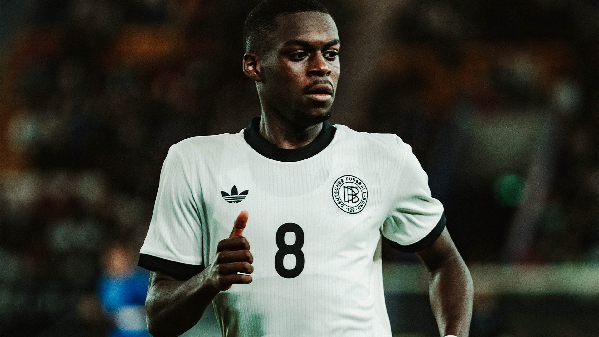 Noel Aseko im DFB-Trikot.