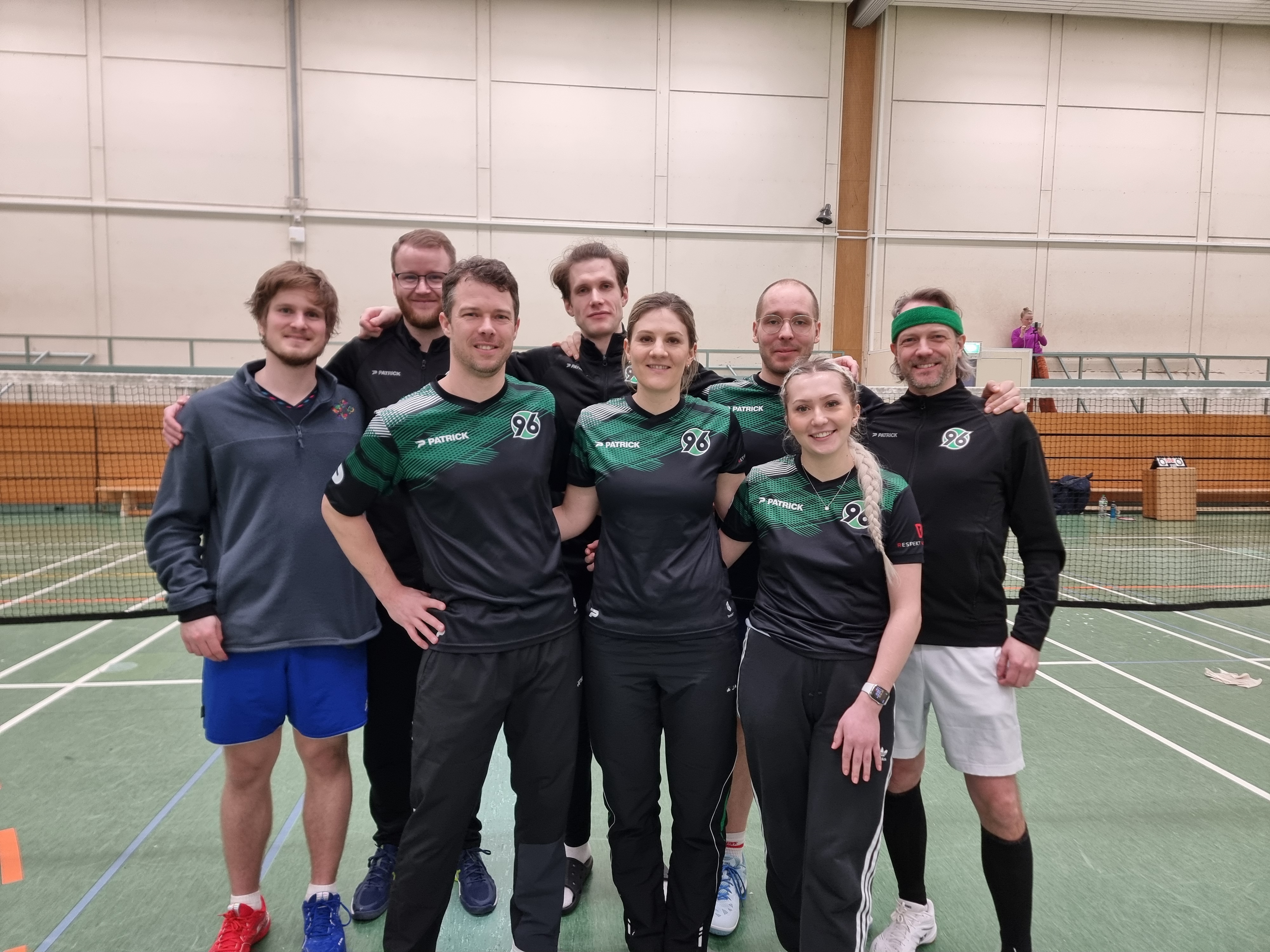 Badminton
