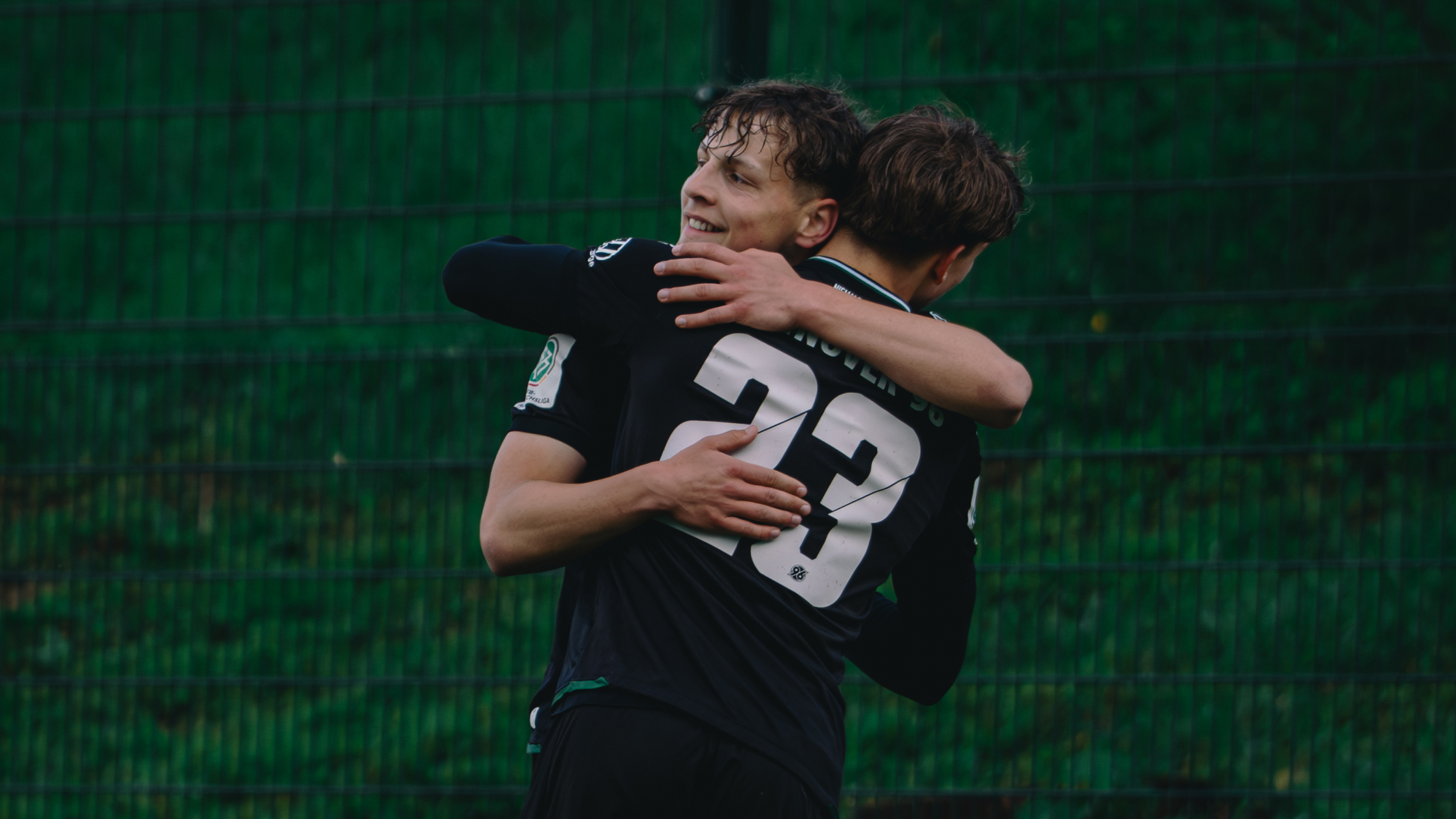 Robin Stolpe und Fin-Luca Rüdiger.