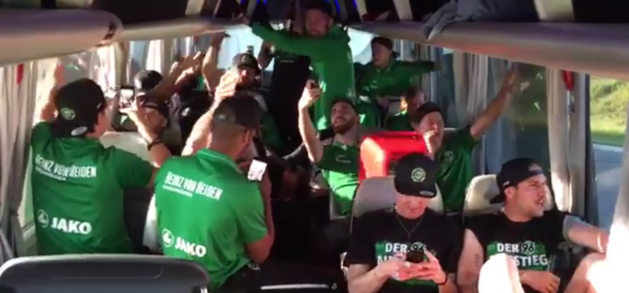 Hannover 96 So wurde der AUFSTIEG gefeiert!