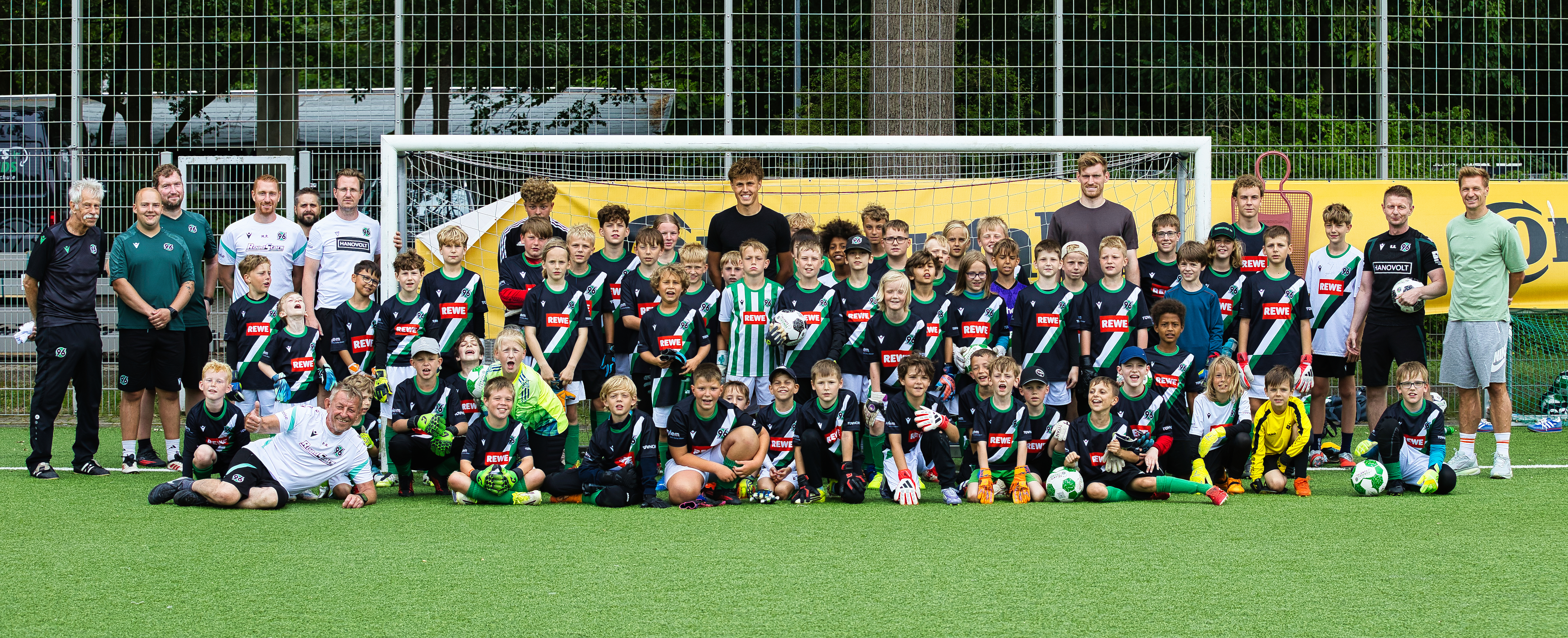 60 Kinder besuchten das Torwartcamp. (Foto: Mats Schlierf)