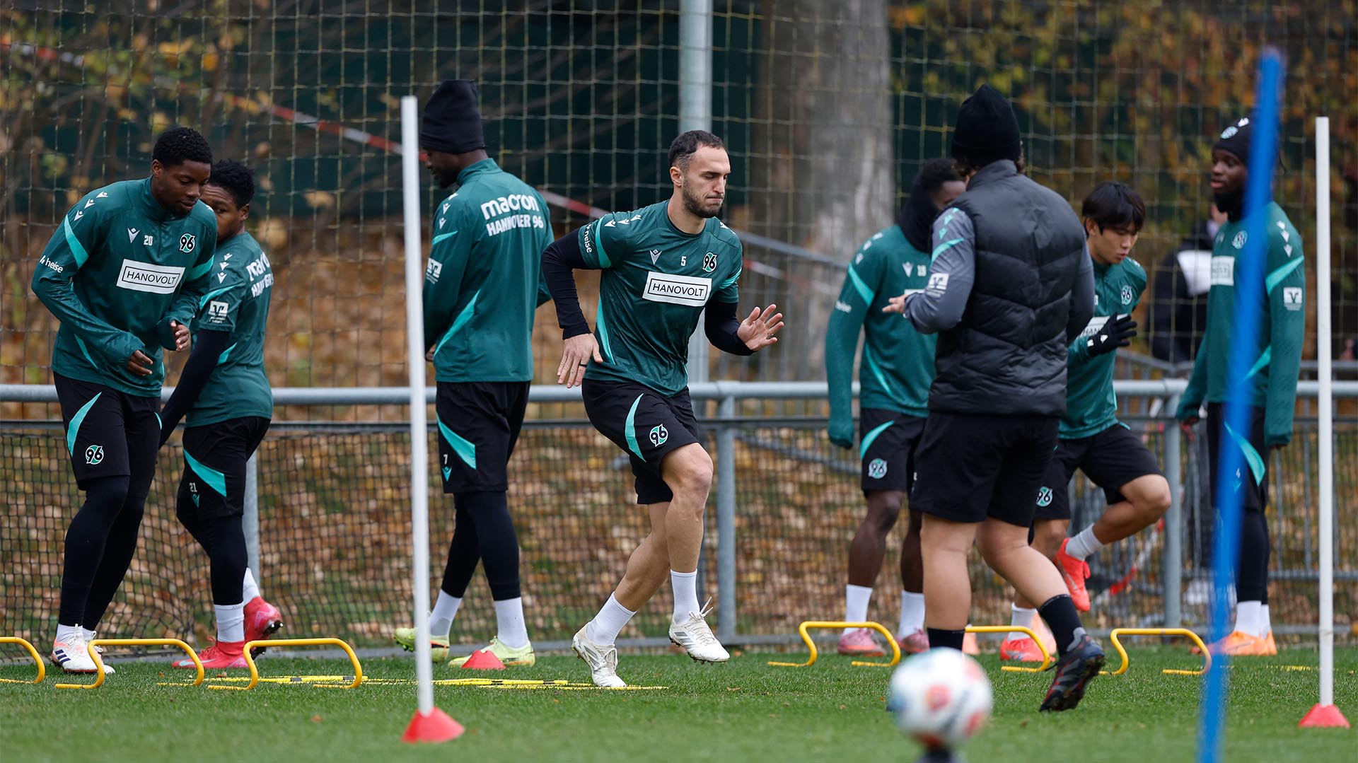 Die Spieler absolvieren ein Athletik-Programm.