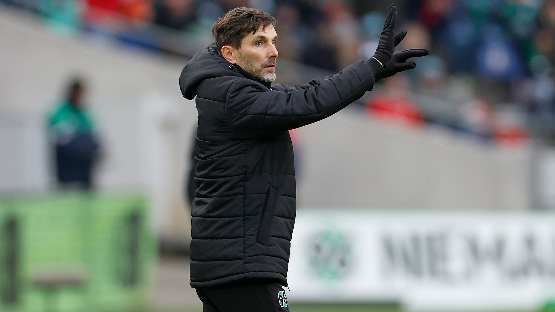 Hannover 96 "Mit Selbstvertrauen" zum HSV Stefan Leitl freut sich