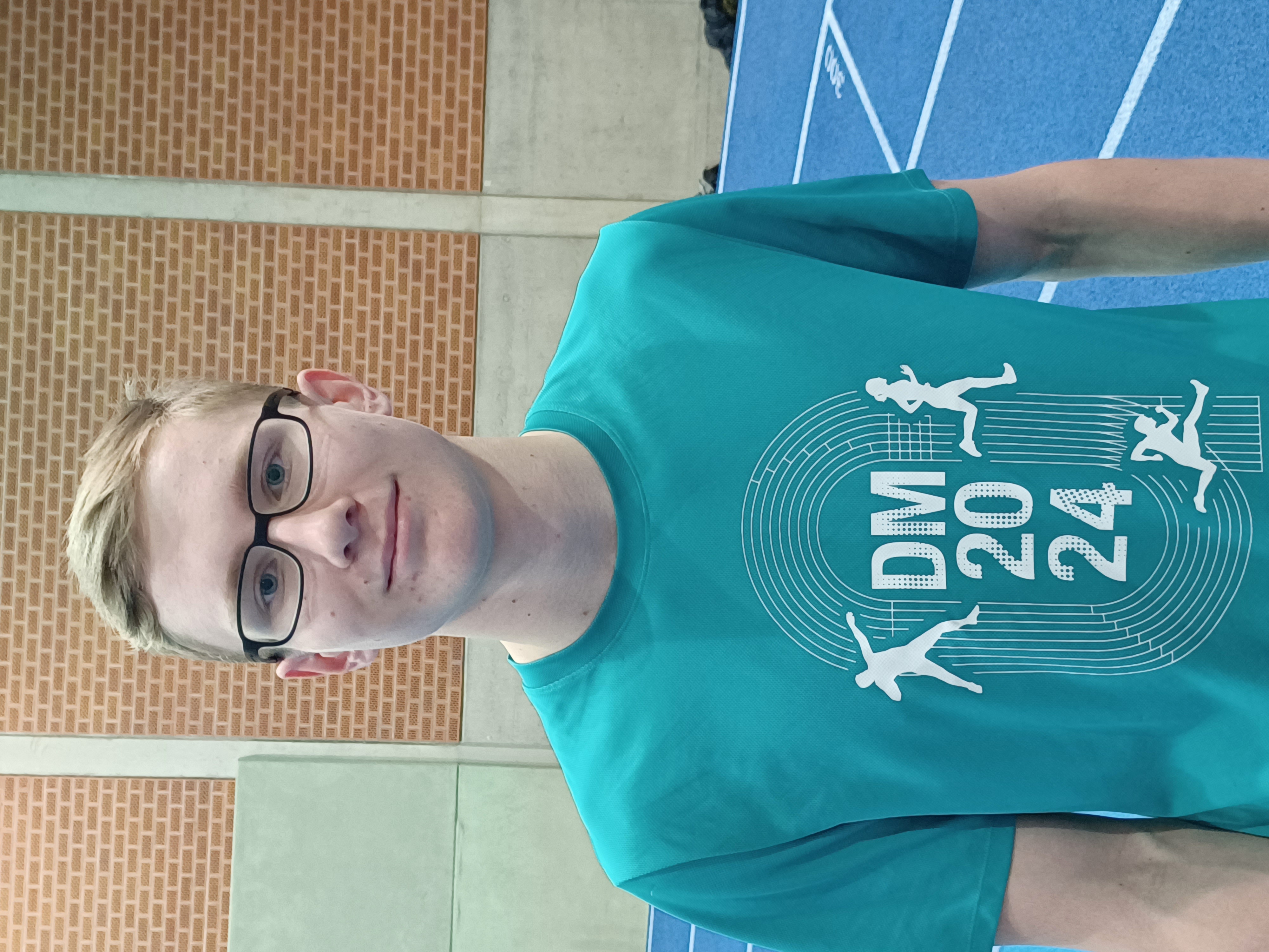 Magnus Vieth lächelt in die Kamera.