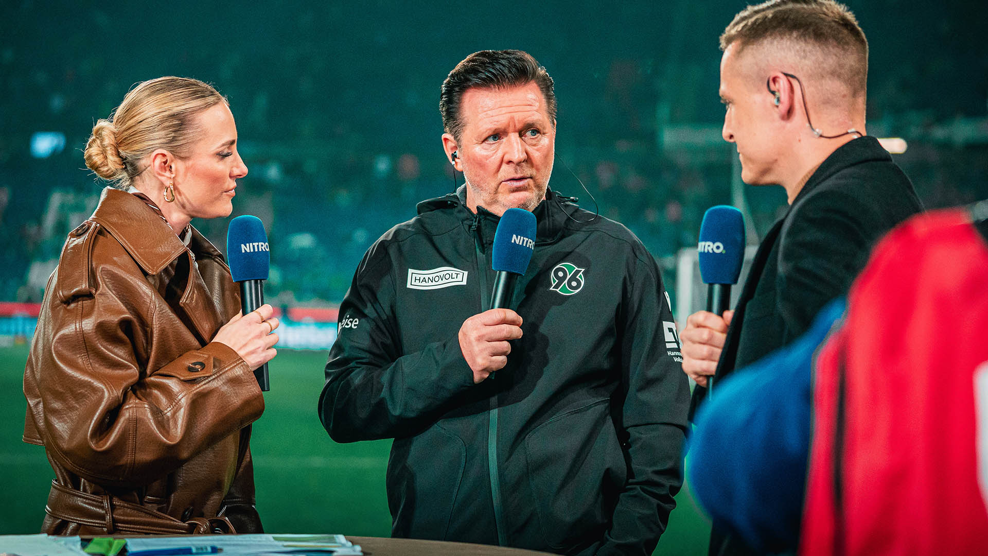 Christian Titz am Mikrofon von RTL Nitro.