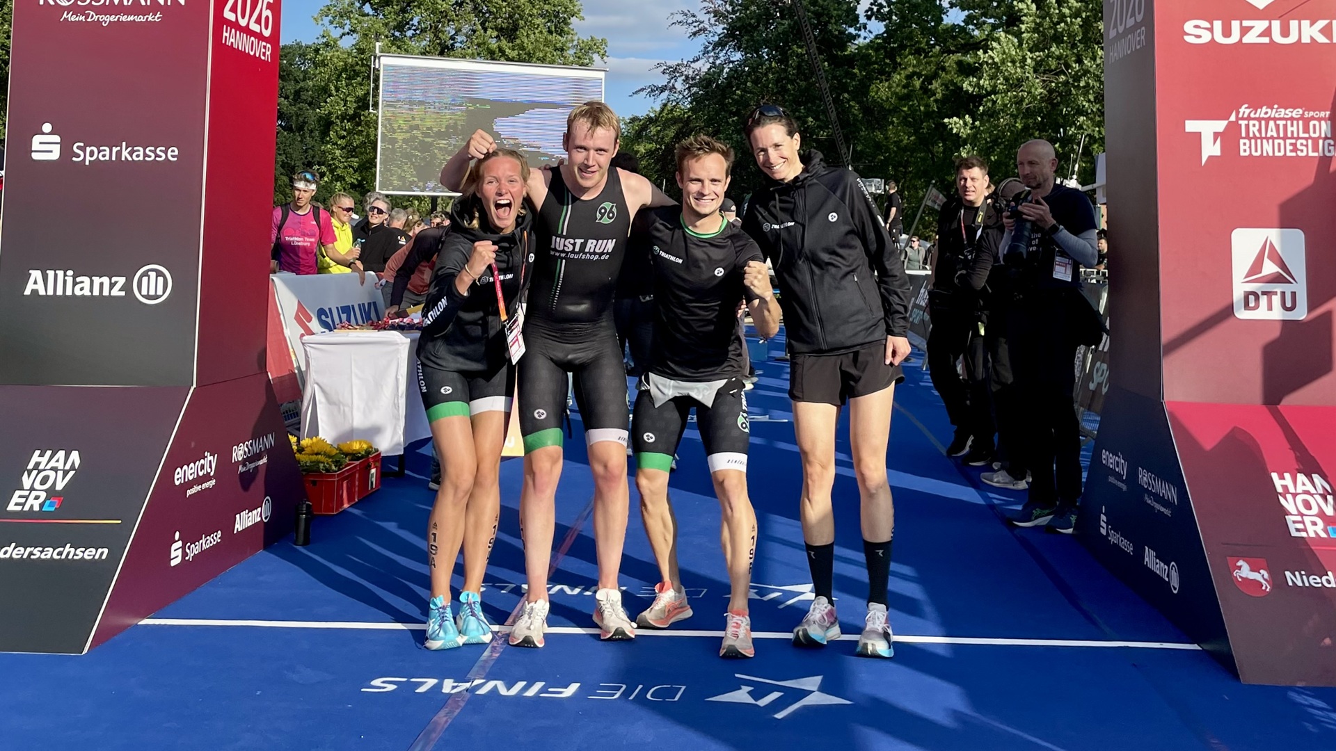 Das 96-Mixed-Team, v.l.n.r.: Bartsch, Korte, Hohmann, Brunkhorst