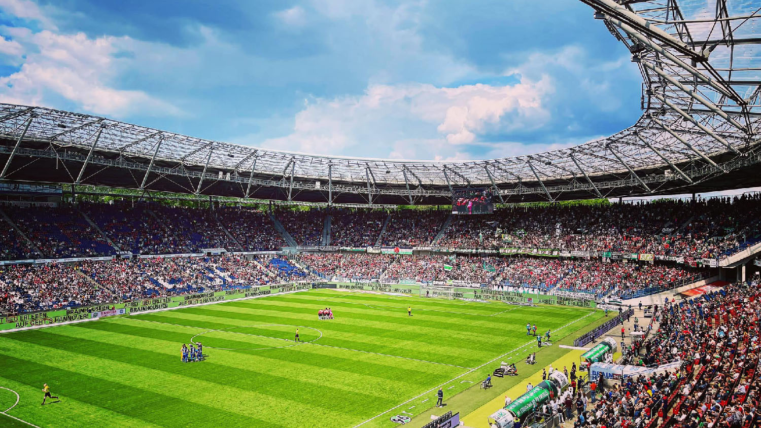 Hannover 96 WeltKINDERspieltag gegen Wehen Freier Ticket-Vorverkauf für Osnabrück und Wiesbaden läuft