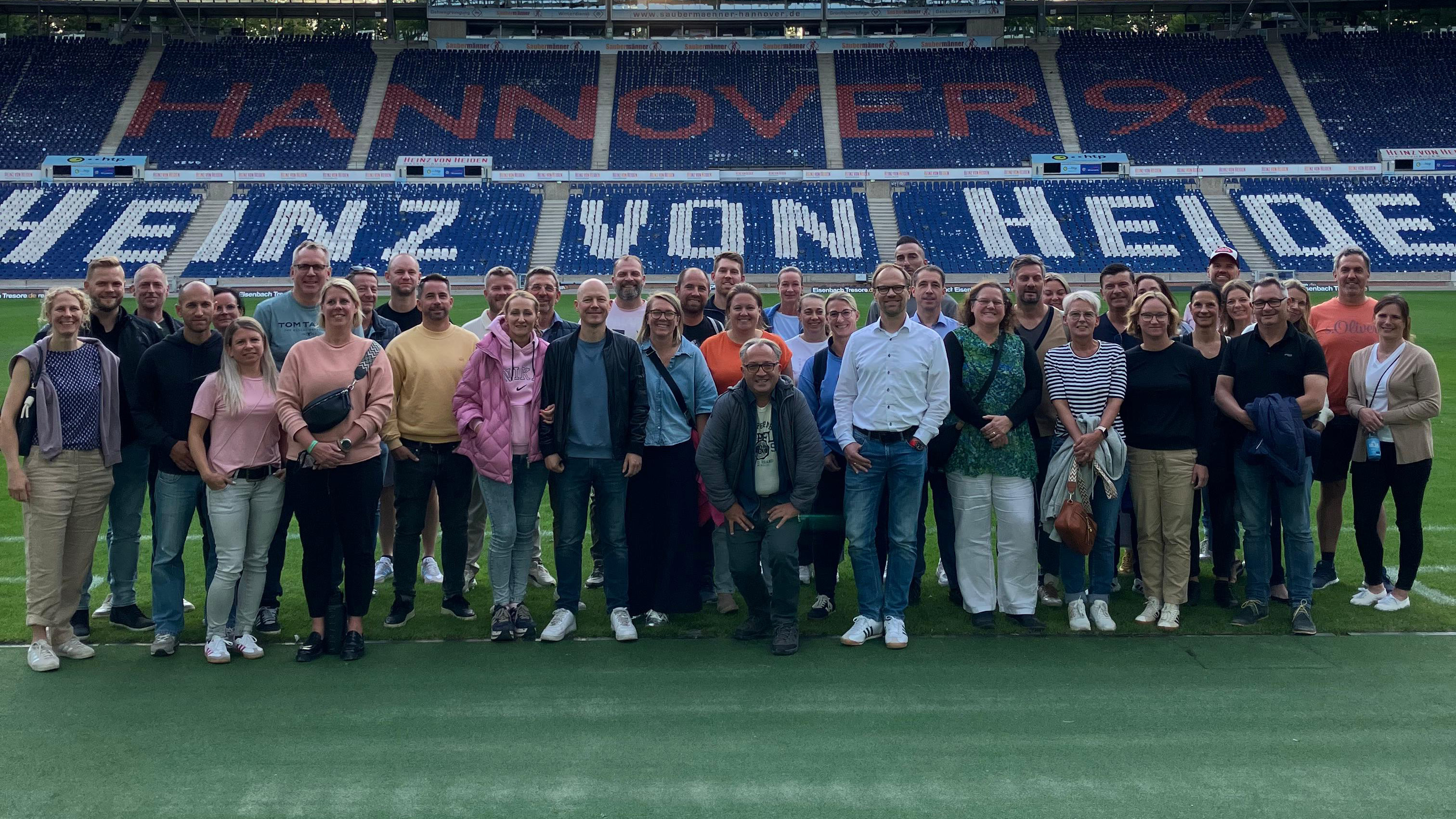 "AKADEMIE INSIGHTS" in der Heinz von Heiden Arena.