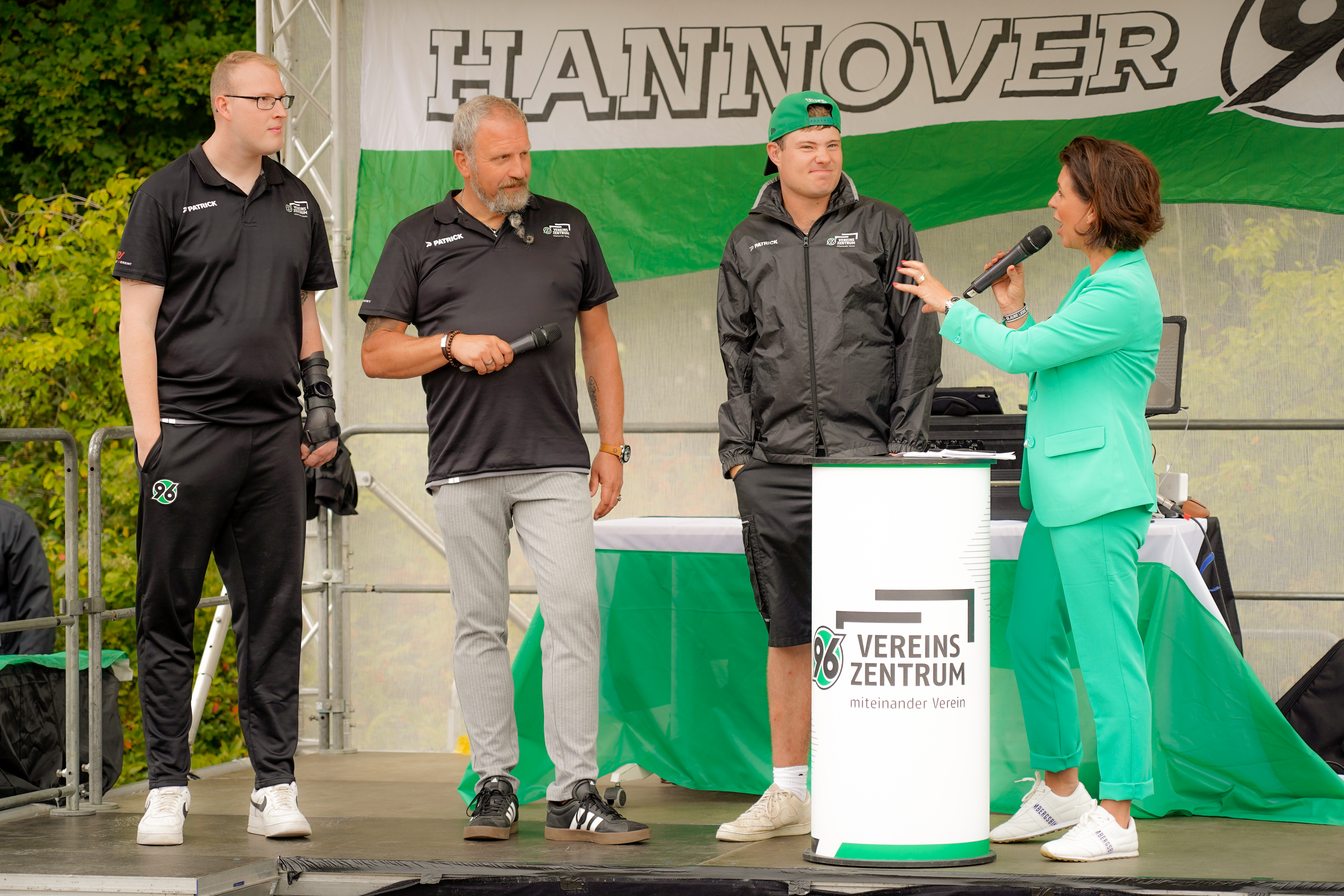 Holger Apitius gab auf der Bühne einen Einblick in die Abteilung Handicapsport.