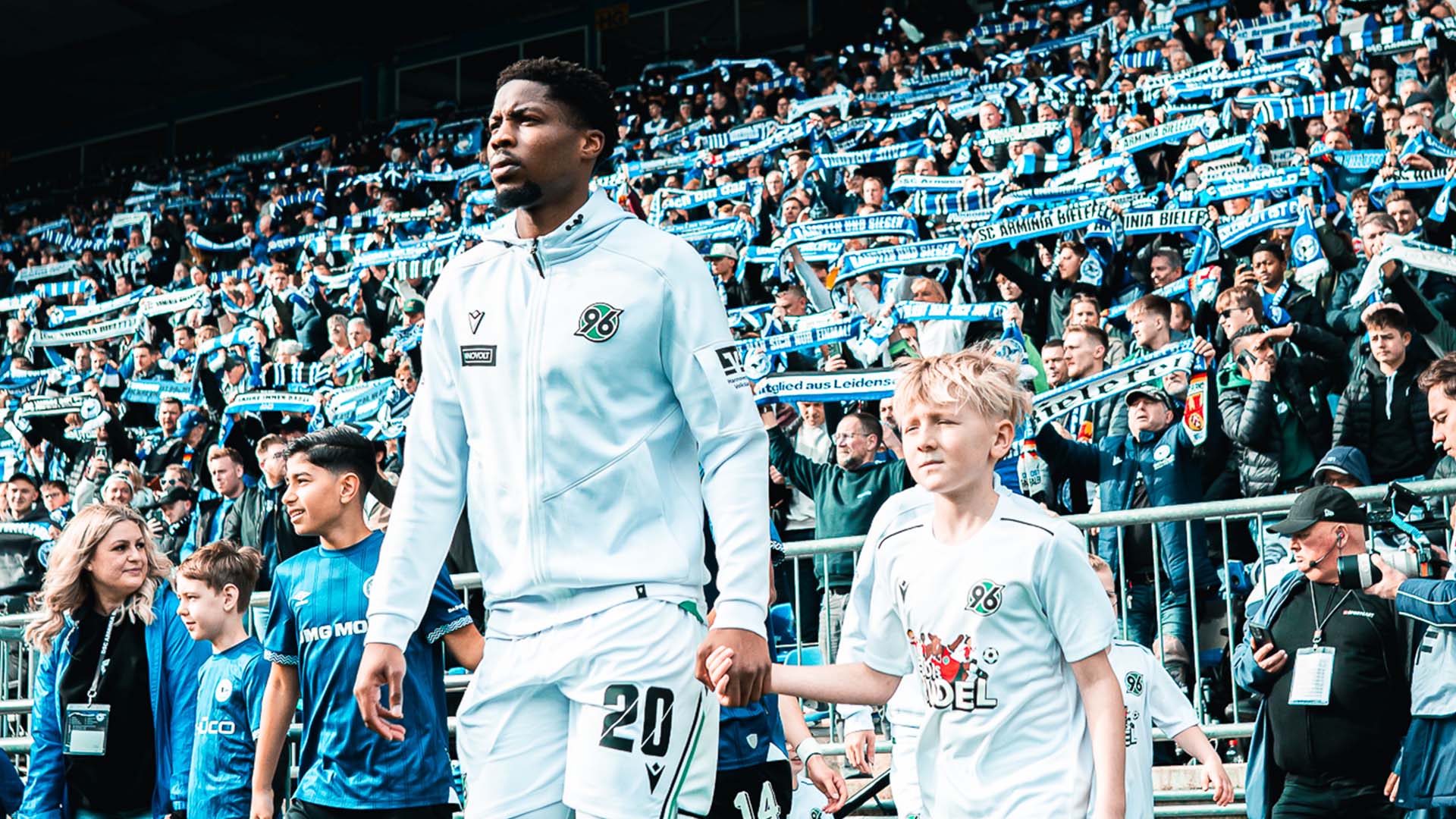 Ime Okon mit Einlaufkind.