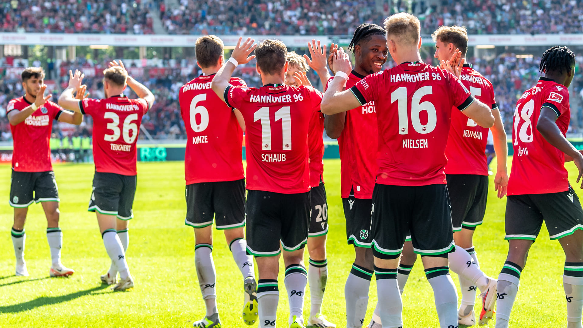Hannover 96 "Schritt nach vorne gemacht" Mann, Zieler, & Voglsammer